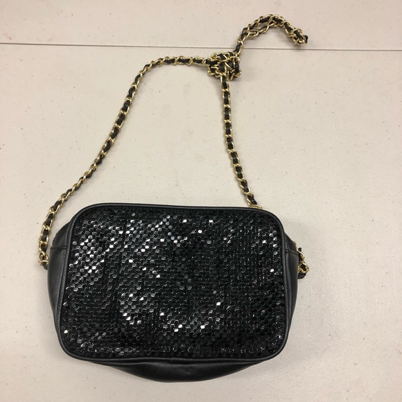 Whiting & Davis Handbags - Whiting & Davis Black Gold Vintage Evening Bag